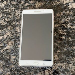 Samsung Galaxy Tab 4